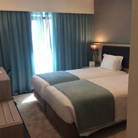 Hotel Vip Executive Zurique 3*