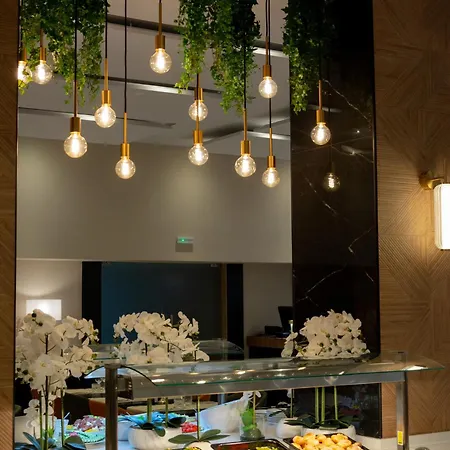 Hotel Vip Executive Zurique 3*