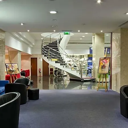 Hotel Vip Executive Zurique 3*